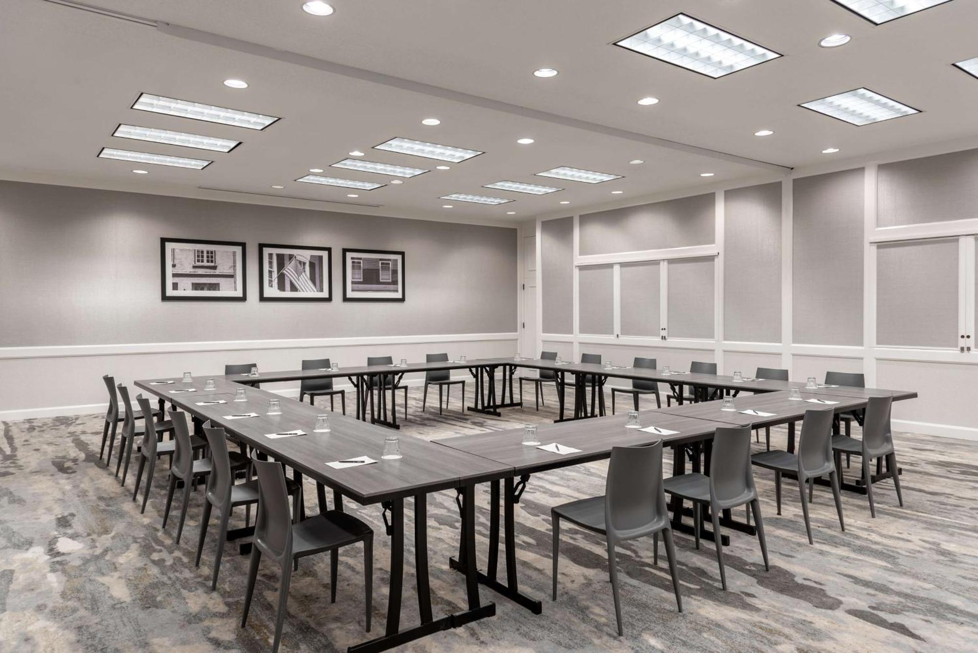 Hilton Alexandria Mark Center Eksteriør billede